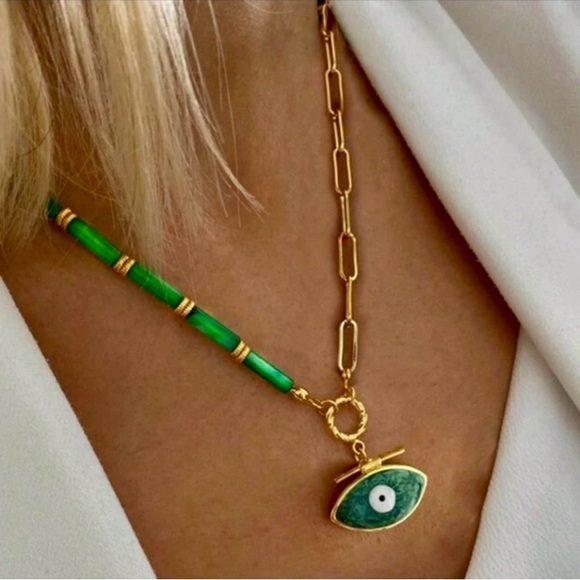 Luzy Jewelry Jewelry - Dyed Green Mother Of Pearl Paper Link Enamel Evil Eye Pendant Statement Necklace